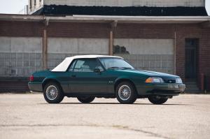 Ford Mustang Convertible 25th Anniversary Edition 1990 года